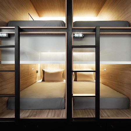The Pod At Beach Road Boutique Capsule Hotel Szingapúr Szoba fotó